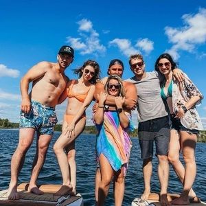 Meet your Posher, Vicki